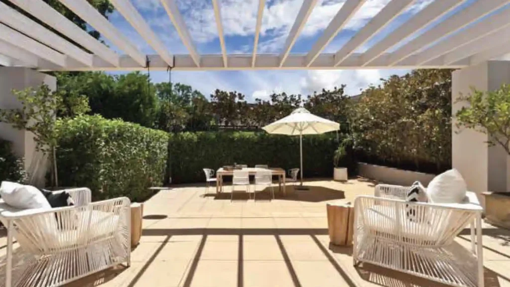 open sitting area near greenery